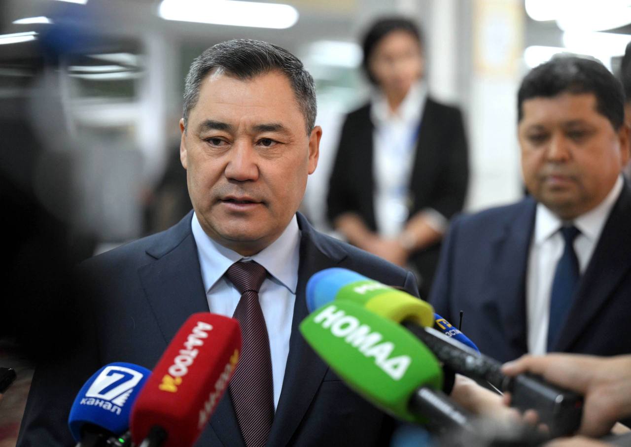 Президент КР Садыр Жапаров проголосовал на парламентских выборах в Бишкеке