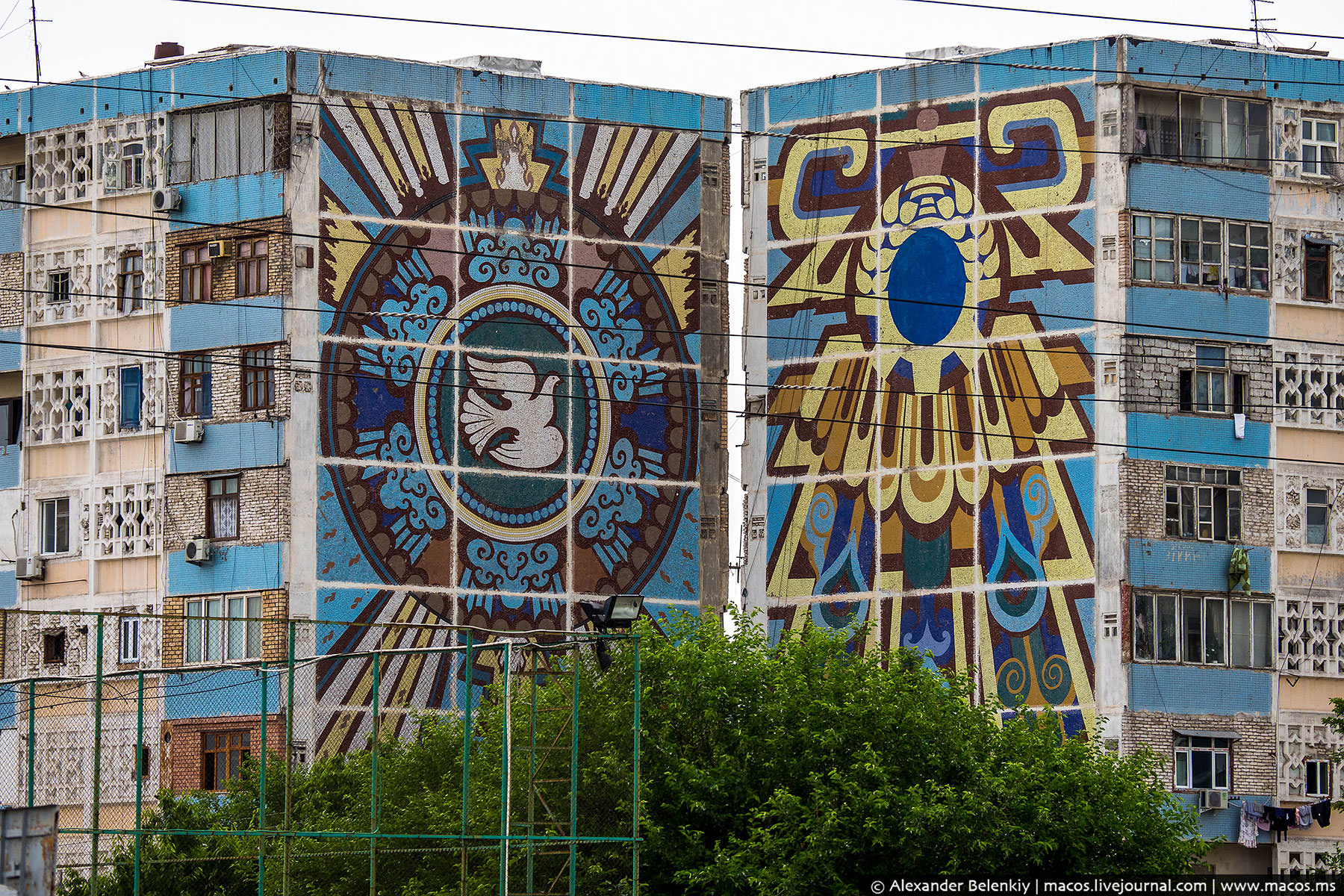 Мозаики на зданиях в Узбекистане получили статус объектов культурного наследия. 