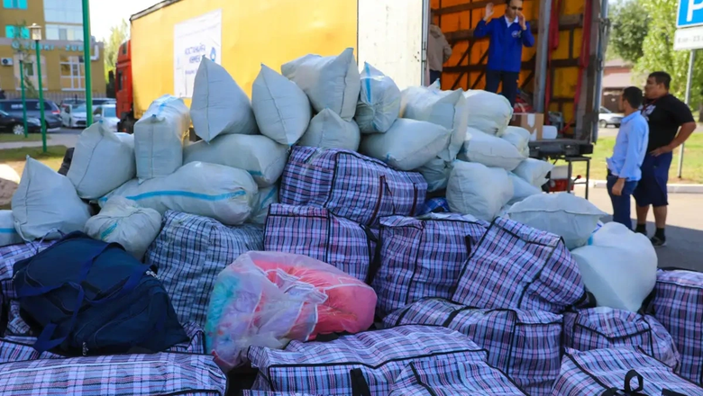 Таджикистан отправил гуманитарные грузы в пострадавший от паводков Казахстан