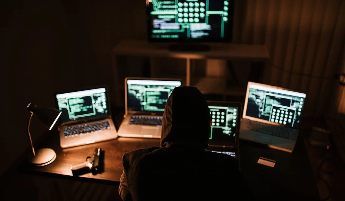 Казахстан заблокировал криптосервис, связанный с 20 darknet‑маркетами